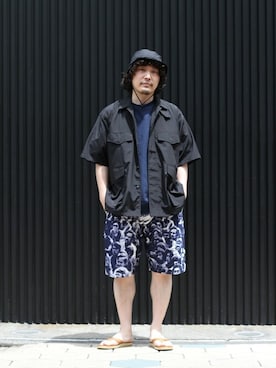 「GOLD（ゴールド）のアイテム（その他パンツ）」を使った、ARKnets STAFFさん（メンズ・170cm）の春コーディネート