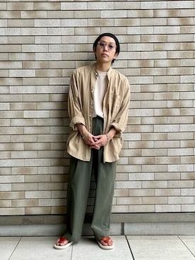 「marka（マーカ）のアイテム（チノパンツ）」を使った、ARKnets STAFFさん（メンズ・172cm）の夏コーディネート
