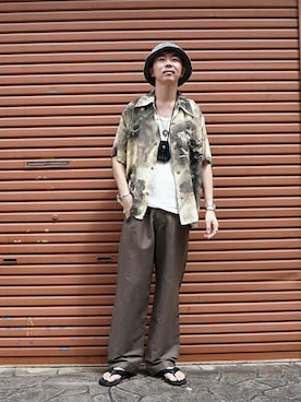 「アークネッツ」｜「アイテム（スラックス）」を使った、ARKnets STAFFさん（メンズ・178cm）の夏コーディネート