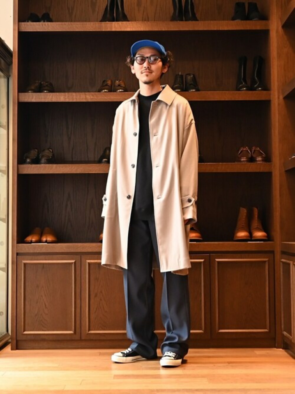「markaのmarka / マーカ：SHIRT COAT - 2/48 wool soft serge -：M21C-06SH01C[COR]（ステンカラーコート、グレー系）」を使った、ARKnets STAFFさん（メンズ・175cm）の夏コーディネートの1枚目の写真