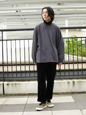 「アークネッツ」｜「アイテム（スウェット）」を使った、ARKnets STAFFさん（メンズ・174cm）の秋コーディネート