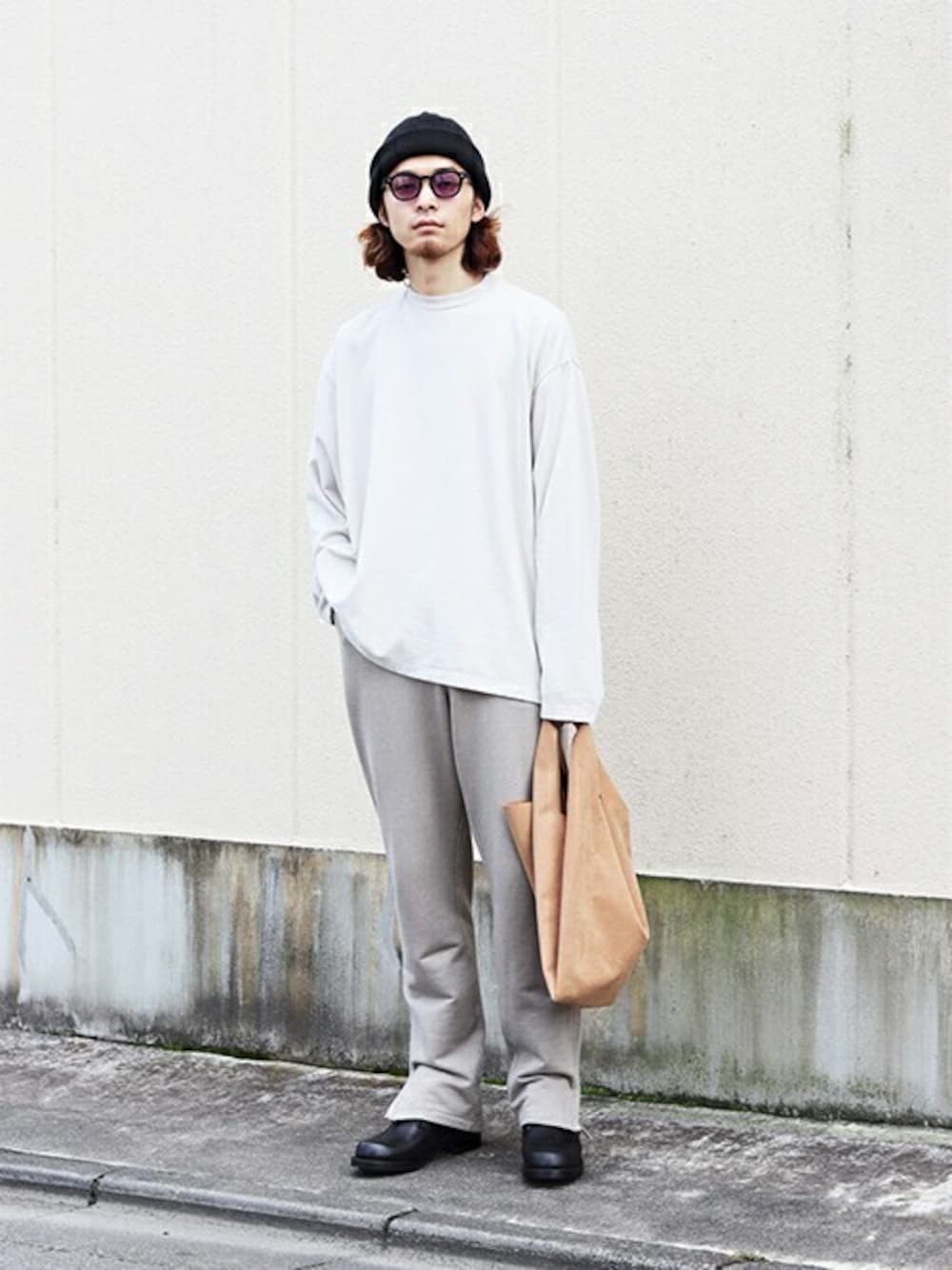 「ビッグシルエット、PORT BY ARK、ポートバイアーク、アークネッツ、ARKnets」｜「PORT BY ARKのPORT BY ARK / ポートバイアーク：Light Sweat Long Sleeves：PO10-T001[COR]（スウェット、ベージュ系）」を使った、ARKnets STAFFさん（メンズ・173cm）の秋コーディネートの1枚目の写真