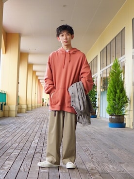「BALLAST ARK（バラストアーク）のアイテム（パーカー）」を使った、ARKnets STAFFさん（メンズ・168cm）の秋コーディネート