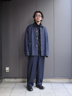「GOLD（ゴールド）のアイテム（その他パンツ）」を使った、ARKnets STAFFさん（メンズ・175cm）の秋コーディネート