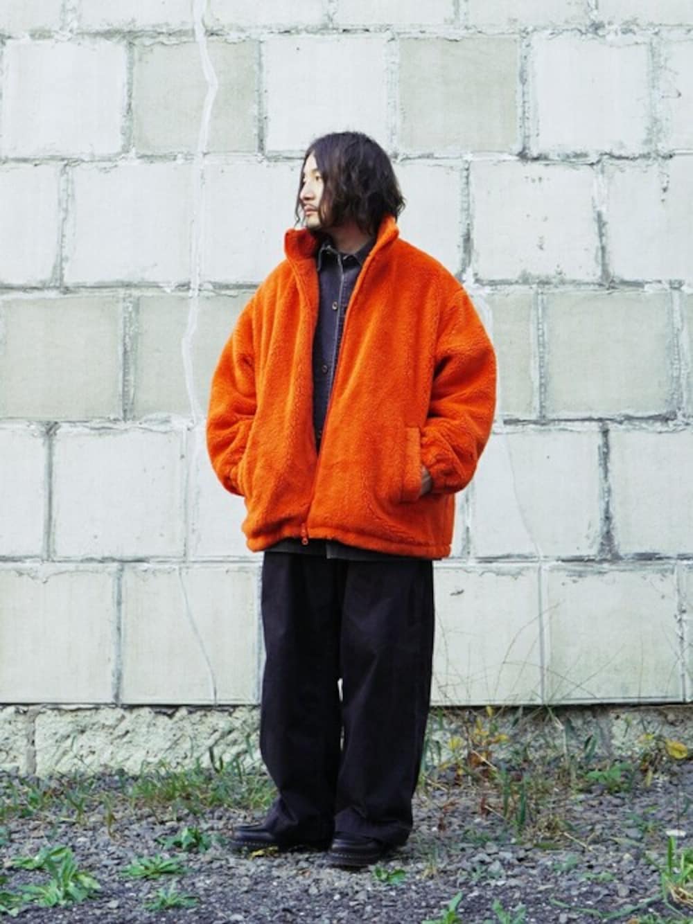 「ビッグシルエット、gold、Paraboot、フリースジャケット、ブラックデニム、別注アイテム、STUDIONICHOLSON、デニムカバーオール、ボアフリース、ONLYARK」｜「GOLDのGOLD / ゴールド：【ONLY ARK】別注 BOA FLEECE TRACK JACKET：GL14671[MUS]（ブルゾン、オレンジ系）」を使った、ARKnets STAFFさん（メンズ・170cm）の秋コーディネートの1枚目の写真