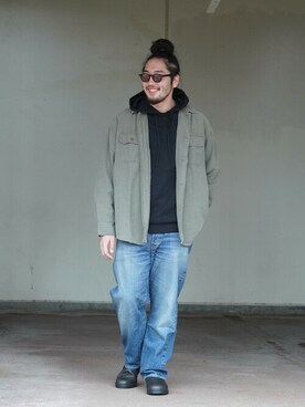 「FLAG SPORT（フラッグスポーツ）のアイテム（パンツ）」を使った、ARKnets STAFFさん（メンズ・180cm）の冬コーディネート