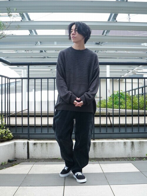 ARKnets STAFF（ARKnets）｜GOLDのTシャツ/カットソーを使ったコーディネート - WEAR
