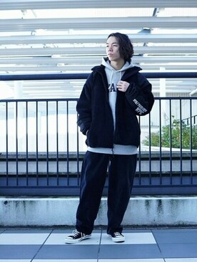 「GOLD（ゴールド）のアイテム（その他パンツ）」を使った、ARKnets STAFFさん（メンズ・174cm）の冬コーディネート