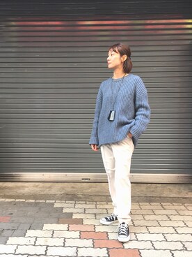 「CONVERSE（コンバース）のCONVERSE (コンバース）　【メンズ・ウイメンズ】オールスターハイ　ALL STAR HI チャックテイラー（スニーカー）」を使った、takamoriさん（レディース・158cm）の冬コーディネート