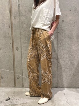 「REMME（レメ）のREMME(レメ)　 Vカットフラットパンプス（パンプス）」を使った、takamoriさん（レディース・158cm）の春コーディネート