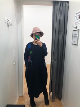 「飞鸟与新酒のアイテム（ワンピース、ブルー系）」を使った、哎呦花卷さん（レディース・162cm）の冬コーディネート