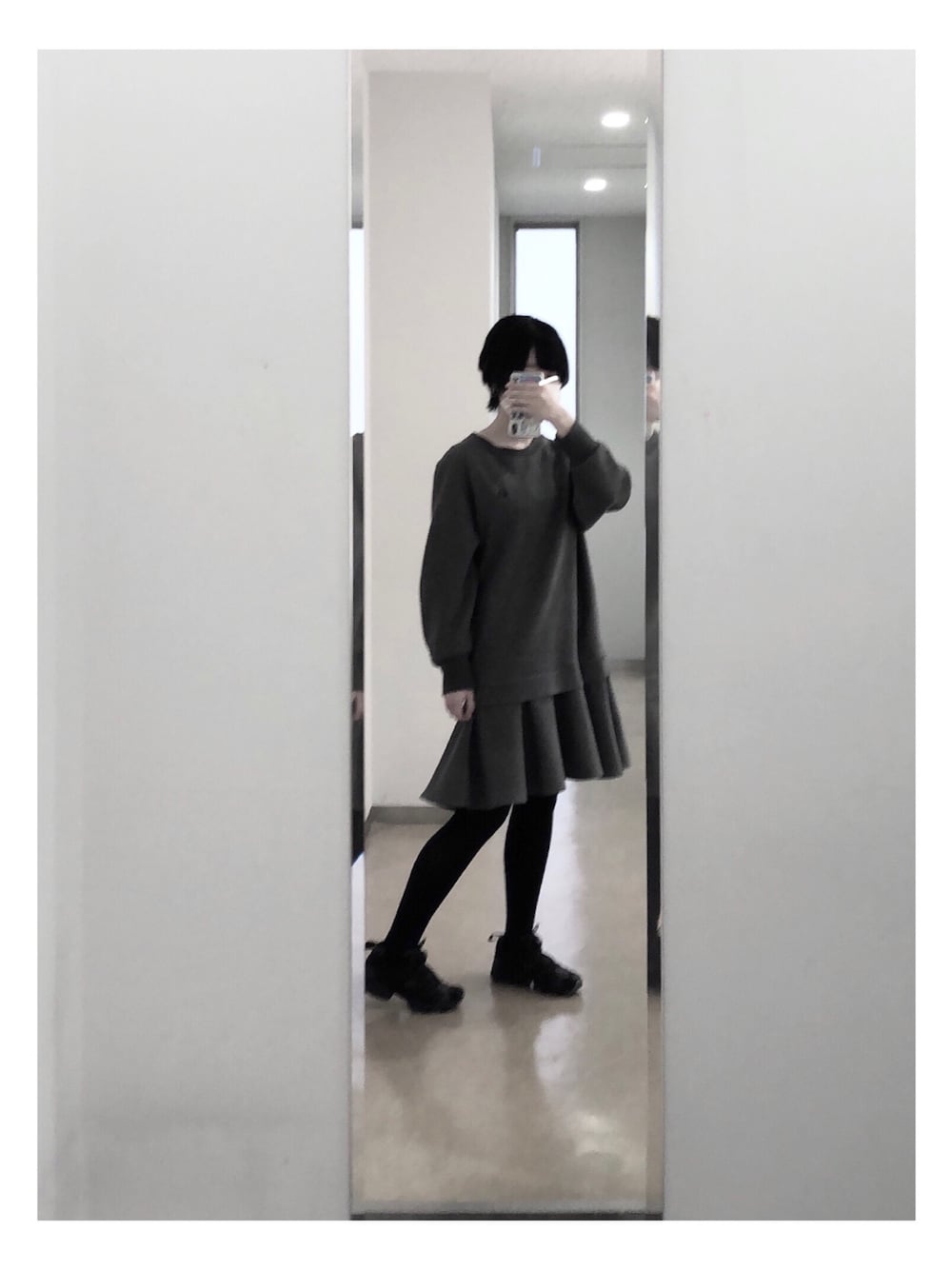 FRED PERRYのワンピース（グレー系）を使った人気ファッション