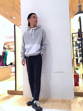 「SUPERTHANKS（スーパーサンクス）のアイテム」を使った、Discoat  men'sさん（メンズ・180cm）の秋コーディネート