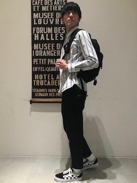 「MEI（メイ）のアイテム（バッグ）」を使った、Discoat  men'sさん（メンズ・175cm）の春コーディネート