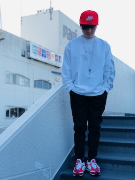 「NIKE（ナイキ）のアイテム（帽子）」を使った、Discoat  men'sさん（メンズ・170cm）の春コーディネート