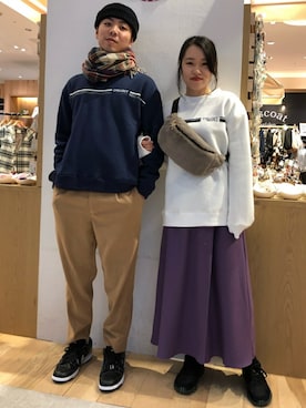 「アイテム（スカート、パープル系）」を使った、Discoat  men'sさん（メンズ・178cm）の冬コーディネート