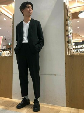 「Discoat Parisien」｜「アイテム（スラックス）」を使った、Discoat  men'sさん（メンズ・176cm）の春コーディネート