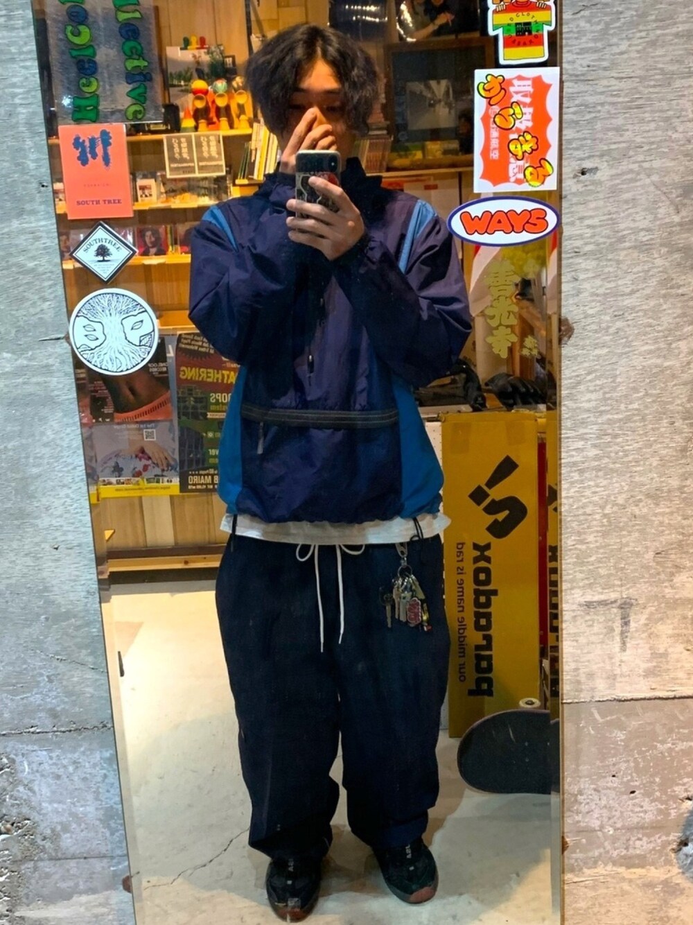 「休日スタイル、SK8　、skate、スケータースタイル、スケーター、ストリート、ストリートコーデ、street、streetstyle、stylesample」｜「DC SHOESの＜DC SHOES＞LYNX OG/スニーカー（スニーカー、ブラック系）」を使った、TKKさん（メンズ・174cm）の冬コーディネートの1枚目の写真
