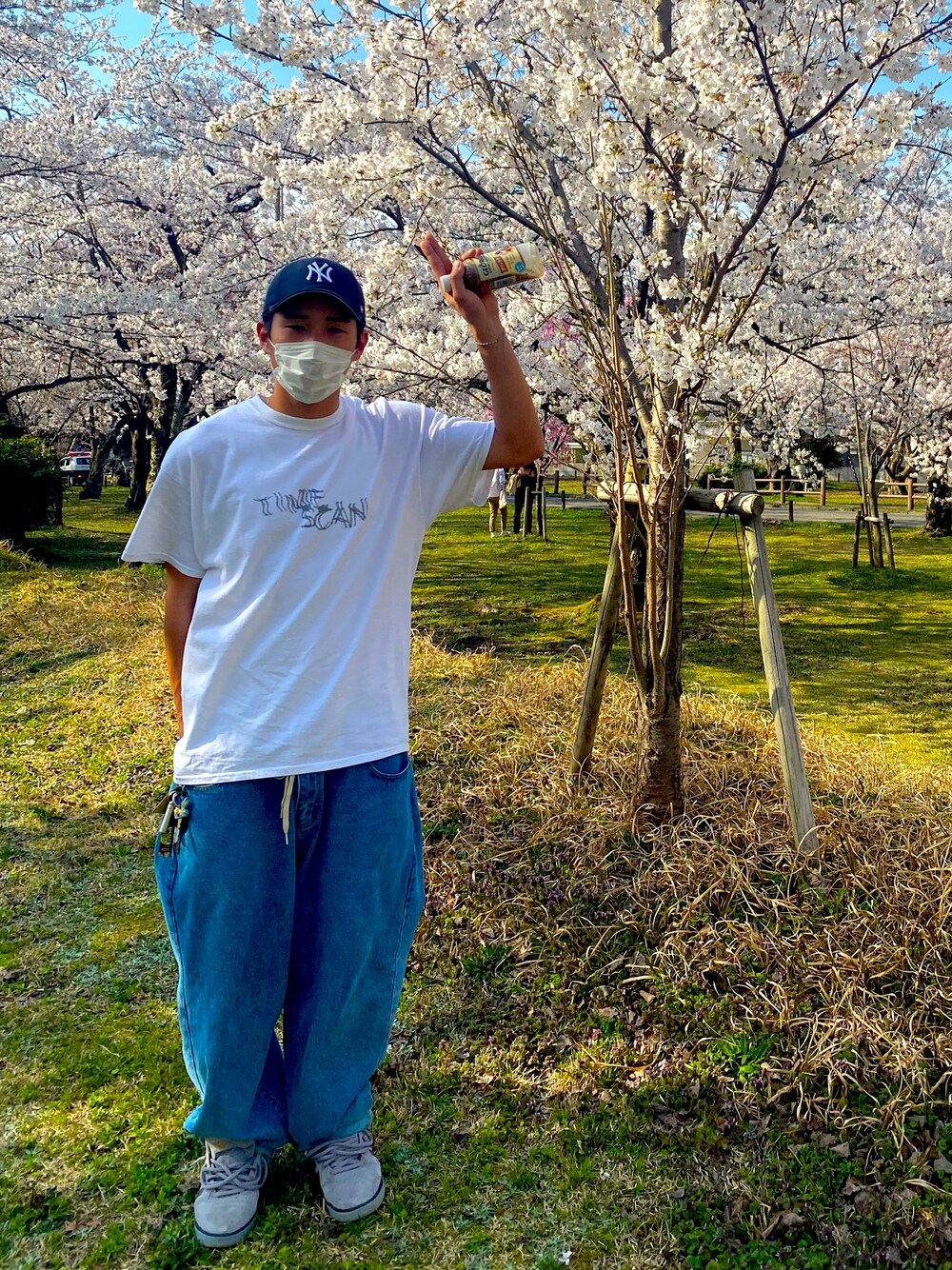 「春コーデ、SK8　、skate、スケーター、スケータースタイル、street、streetstyle、ストリート、ストリートコーデ、stylesample」｜「'47の【47Brand】Yankees Jigsaw '47 MVP（キャップ、ブルー系）」を使った、TKKさん（メンズ・174cm）の春コーディネートの1枚目の写真