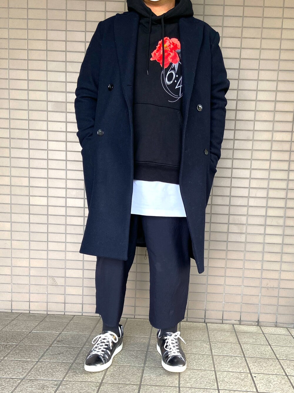 「シンプルコーデ、休日スタイル、おしゃれさんと繋がりたい、オトナカジュアル、いいね、save、フォローお願いします🤑、今日のコーデ、パーカー、UNIQLO」｜「s'yteのアイテム（パーカー、ブラック系）」を使った、spyairtoさん（メンズ・172cm）の冬コーディネートの1枚目の写真