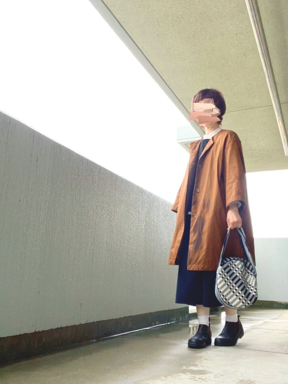 「テラコッタ、秋のコーデ、きれいめカジュアル、秋服、大人カジュアル、秋色、着回しコーデ」｜「LE GLAZIKのアイテム（ノーカラージャケット、ブラウン系）」を使った、うた♪さん（レディース・163cm）の秋コーディネートの1枚目の写真