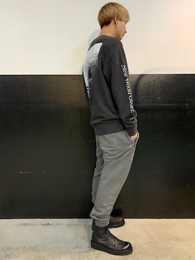 「KSUBI（スビ）のアイテム（トップス）」を使った、広原由也さん（メンズ・178cm）の冬コーディネート