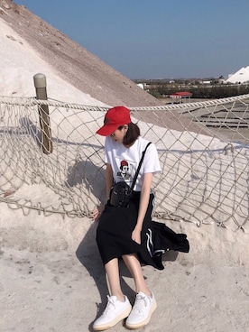 「charm's（チャムス）のアイテム」を使った、Morinさん（レディース・170cm）の冬コーディネート