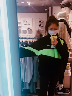 りりかさんのコーディネート