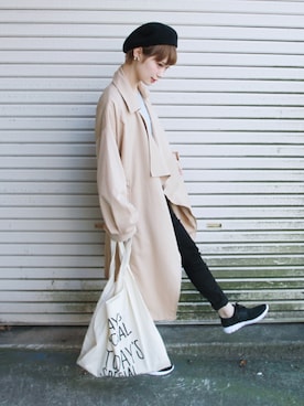 「ジーナシス」｜「アイテム（トレンチコート）」を使った、トレンド服のイタフラさん（レディース・161cm）の冬コーディネート