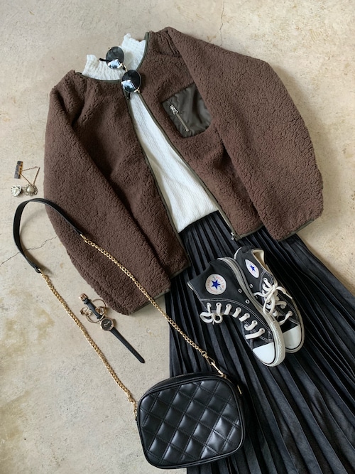 トレンド服のイタフラさんのコーディネート