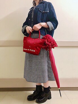 「アイテム（トートバッグ、レッド系）」を使った、メゾンドフルールstaffさん（レディース・154cm）の春コーディネート