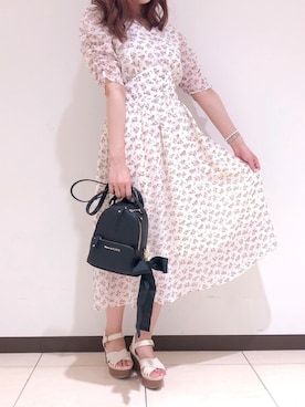 「Maison de FLEUR（メゾンドフルール）のアイテム」を使った、メゾンドフルールstaffさん（レディース・160cm）の夏コーディネート