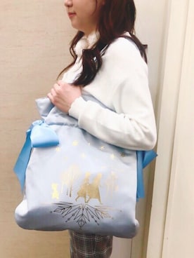 「Maison de FLEUR（メゾンドフルール）のアイテム」を使った、メゾンドフルールstaffさん（レディース・154cm）の冬コーディネート