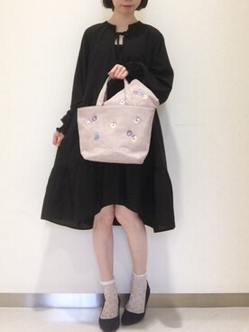 「ペールトーン」｜「アイテム（財布/小物）」を使った、メゾンドフルールstaffさん（レディース・154cm）の秋コーディネート