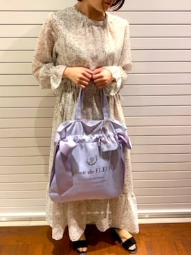 「メゾンドフルール」｜「アイテム（アクセサリー）」を使った、メゾンドフルールstaffさん（レディース・154cm）の春コーディネート