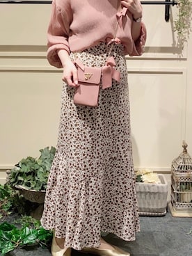 「Maison de FLEUR（メゾンドフルール）のアイテム（スマホケース/カバー）」を使った、メゾンドフルールstaffさん（レディース・154cm）の夏コーディネート