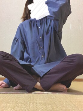 「Green　Parks（グリーンパークス）のアイテム（シャツ/ブラウス、パープル系）」を使った、sunさん（レディース）の冬コーディネート