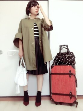 「おおぶりピアス」｜「アイテム（スカート）」を使った、彩さん（レディース・158cm）の秋コーディネート