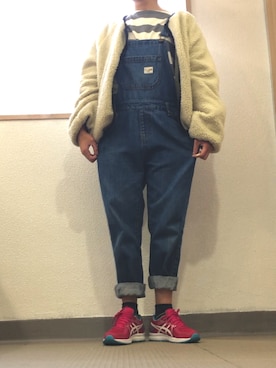「RAY CASSIN（レイカズン）のアイテム（サロペット/オーバーオール）」を使った、きききさん（レディース・155cm）の秋コーディネート