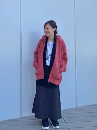 メルシーボークー メタルカンマ トレーナー メルシーボークー オーバーサイズ メタルカンマ スウェット 赤