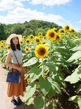 「ひまわり」｜「アイテム（その他）」を使った、りなさん（レディース・166cm）の夏コーディネート