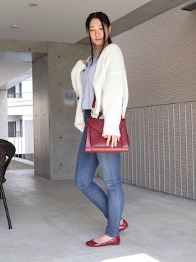 「UNIQLO（ユニクロ）のWOMEN ウルトラストレッチジーンズ（デニムパンツ）」を使った、りなさん（レディース・166cm）の春コーディネート