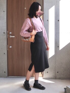 「SESTO（セスト）のアイテム（ドレスシューズ）」を使った、りなさん（レディース・166cm）の秋コーディネート