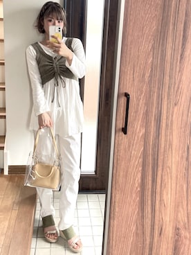 ひーさん🗿💬さん(レディース・165cm)の春コーディネート