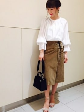 「Noble（ノーブル）のアイテム（バッグ）」を使った、AYAさん（レディース・160cm）の秋コーディネート