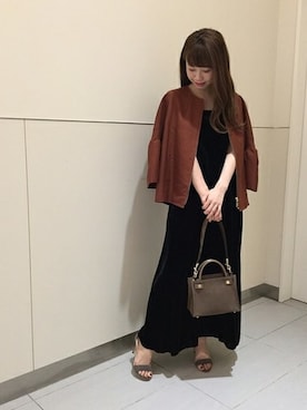 「Noble（ノーブル）のアイテム（ノーカラージャケット）」を使った、AYAさん（レディース・160cm）の秋コーディネート