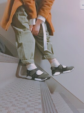 「アパレルスタッフ」｜「アイテム（その他シューズ）」を使った、え む ゆさん（レディース・158cm）の冬コーディネート