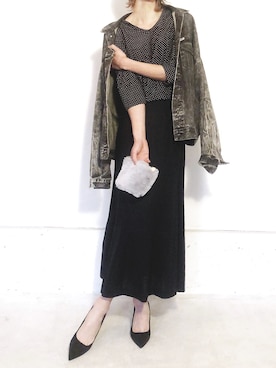 「Guess（ゲス）のアイテム（デニムジャケット）」を使った、リヨさん（レディース・175cm）の春コーディネート