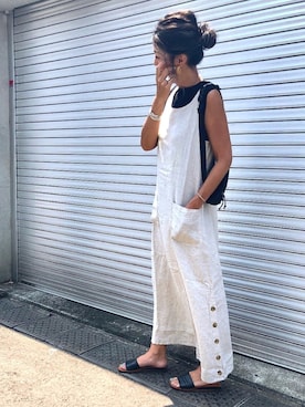 「アイテム（ボディバッグ/ウエストポーチ）」を使った、yukoさん（レディース・168cm）の夏コーディネート