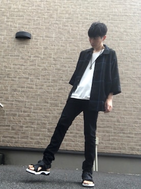 「アイテム（アクセサリー）」を使った、亮輔さん（メンズ・181cm・30代）の夏コーディネート